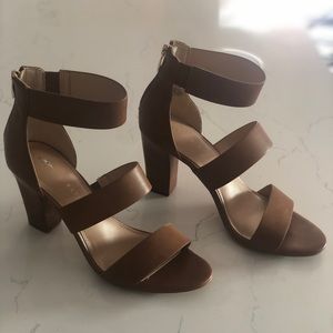 Kelly & Katie Charlotte Sandal